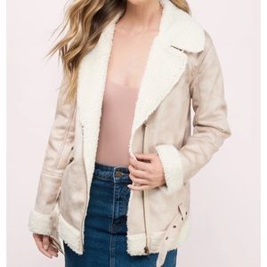 Tobi Analise beige ivory sherpa jacket with belt size small polyester